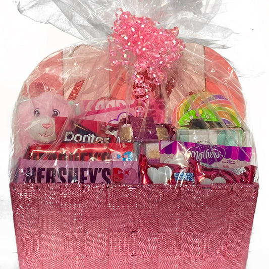 Valentine’s Basket For Her